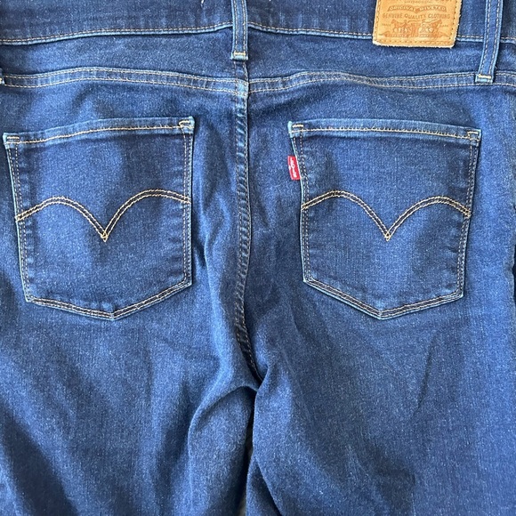 720 Levi’s High Rise Super Skinny Women's Jeans - Picture 6 of 12